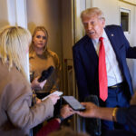 Taiwan, Trump halts $400 million in military aid