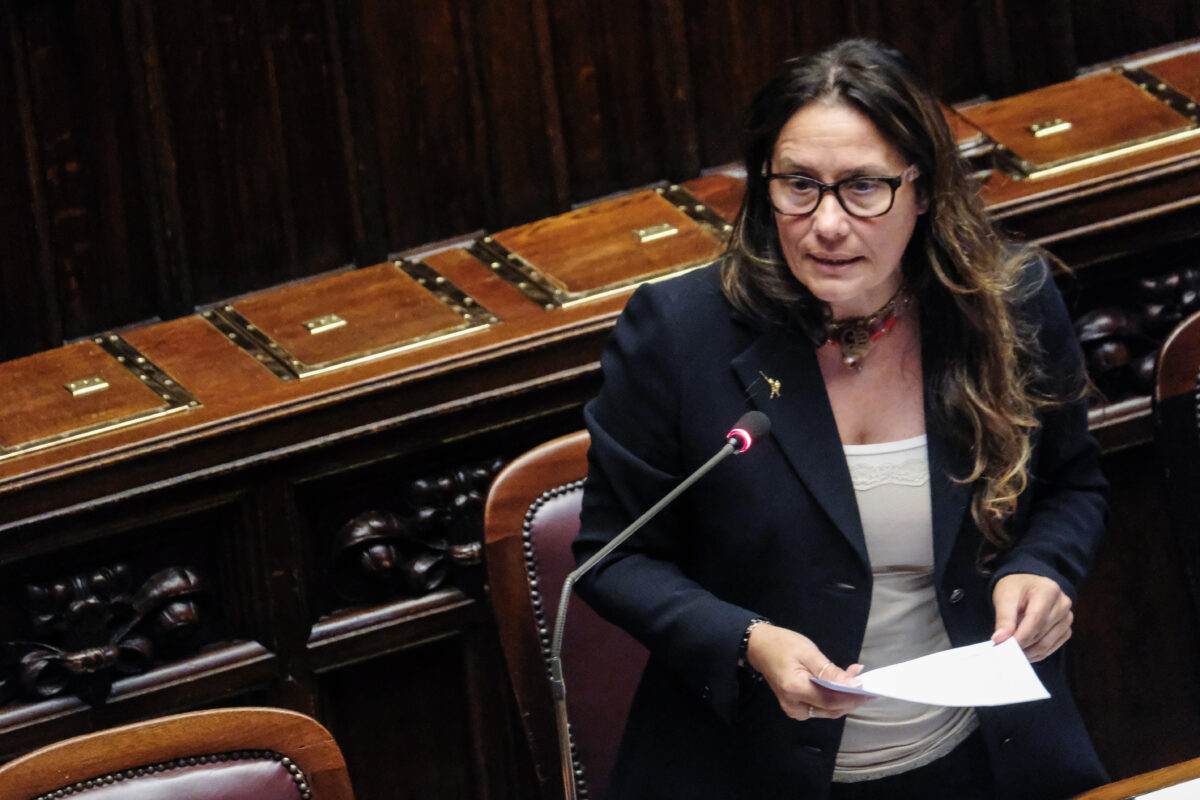 Alzheimer, Locatelli: “It is important to ensure adequate support and services” Alzheimer, Locatelli: “It is important to ensure adequate support and services”