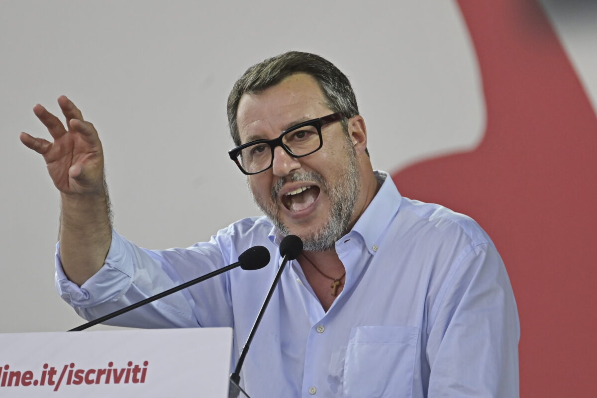 Ukraine: Salvini: “Lega motion in all municipalities, our children will never fight”