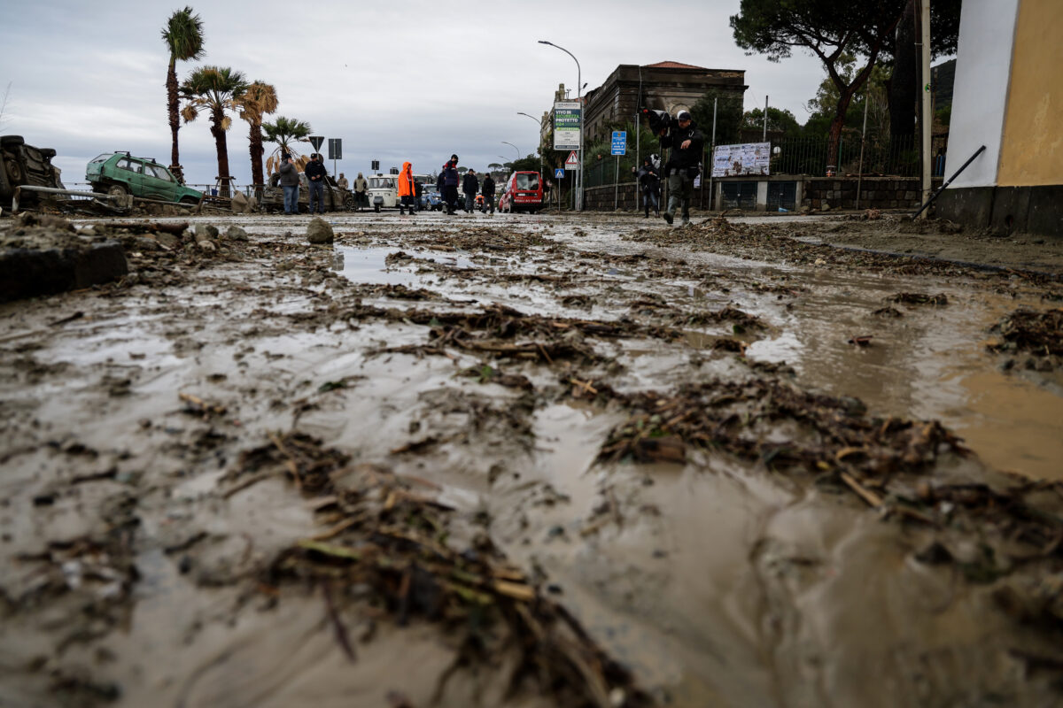 Bad weather: flooding in Ischia, municipality urges citizens to stay indoors