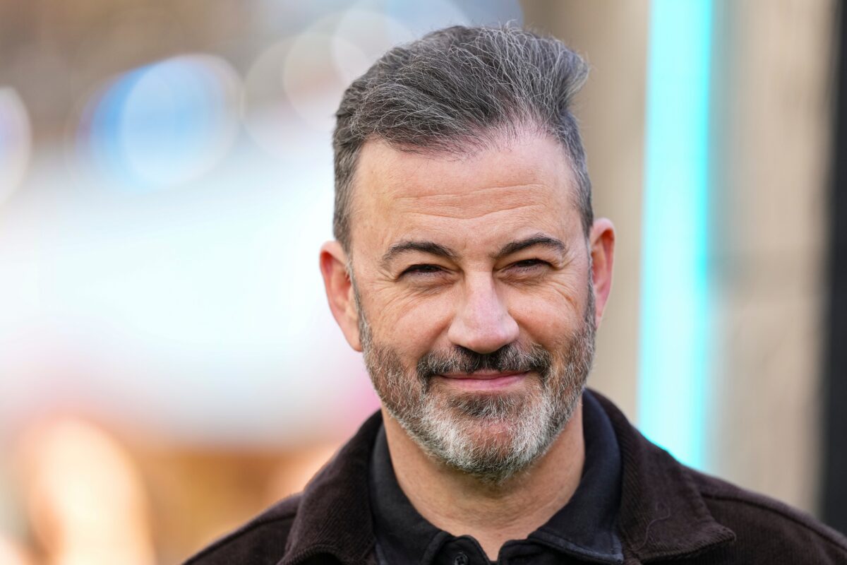 USA, Kimmel returns to the airwaves and gets emotional: ‘I never joked about Kirk’s murder’