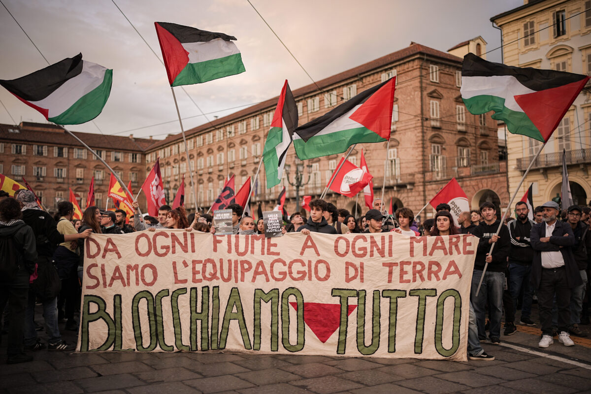 Flotilla: hundreds gather in Turin