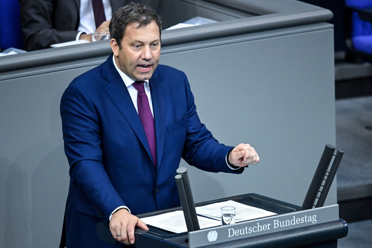 Ukraine, Berlin: ‘Maximum pressure on Putin, he will pay for the destruction of war’