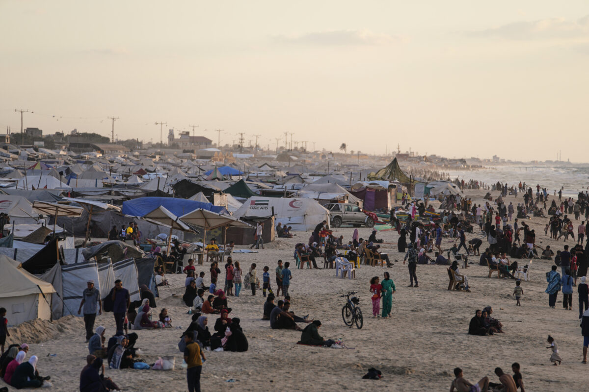 Middle East, media: 34 dead in Gaza since dawn due to Israeli attacks