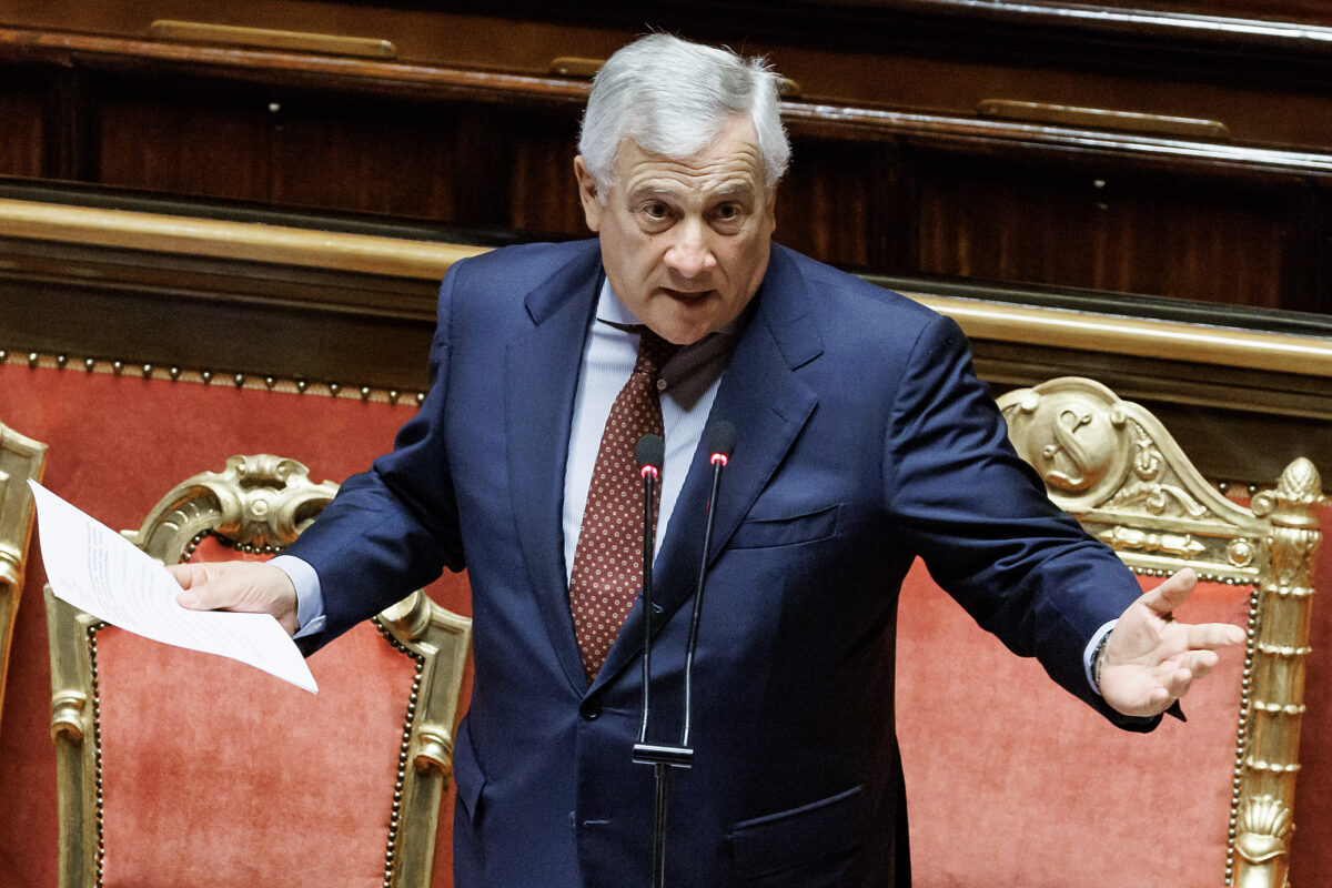 Tajani to Flotilla spokesperson: “Dangerous to break the blockade”