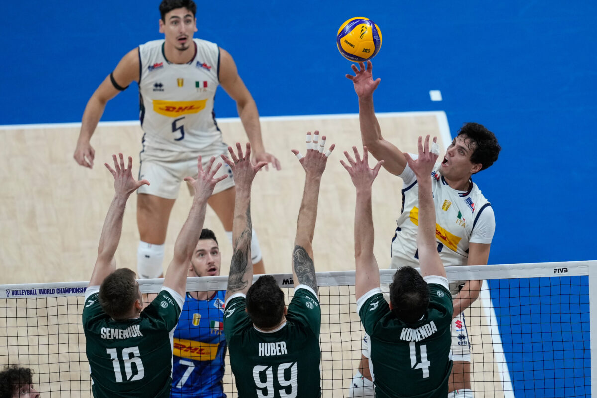 Volleyball World Cup: Italy beats Poland 3-0 and advances to the final