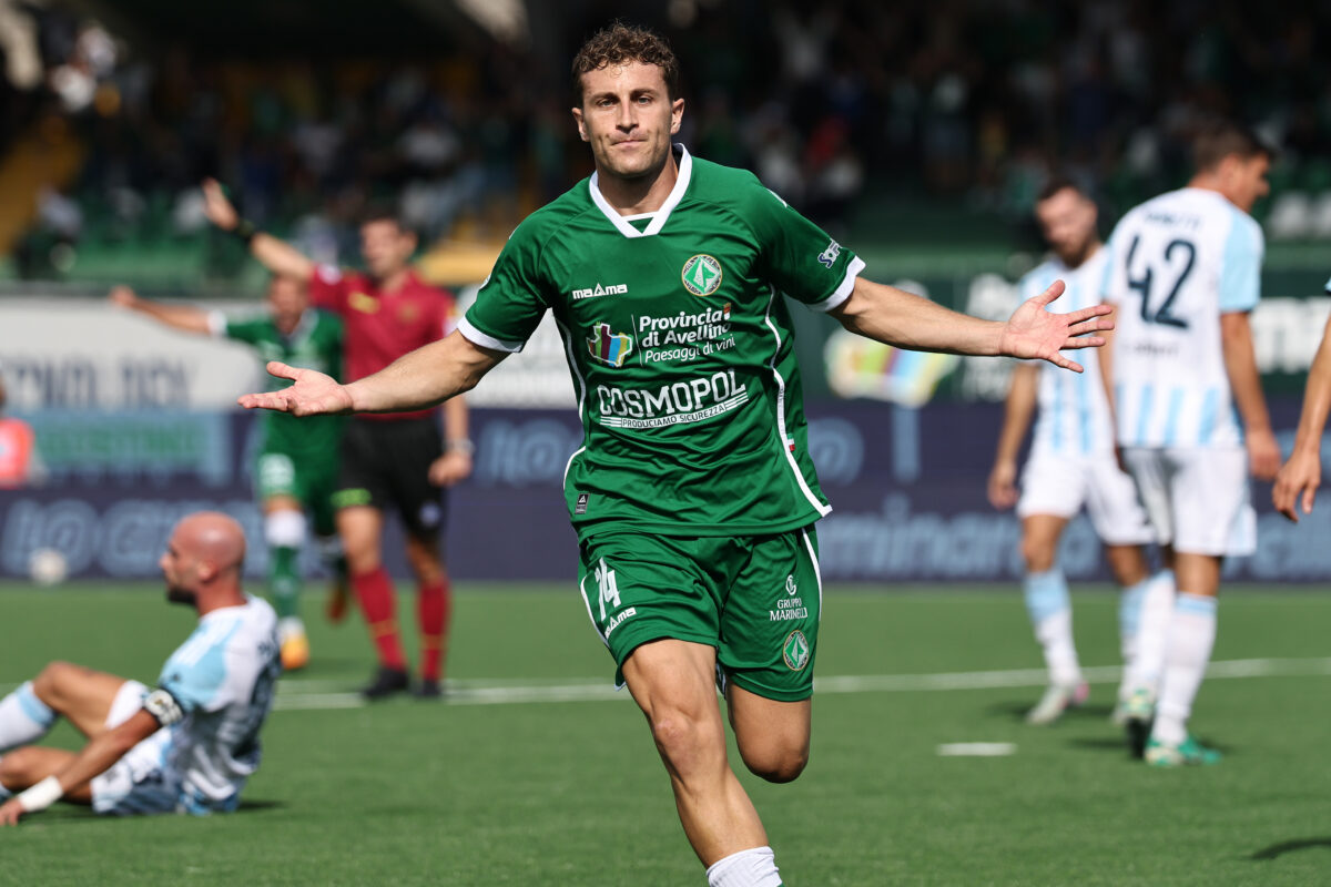 Serie B: Avellino, Frosinone, Sudtirol, and Venezia win