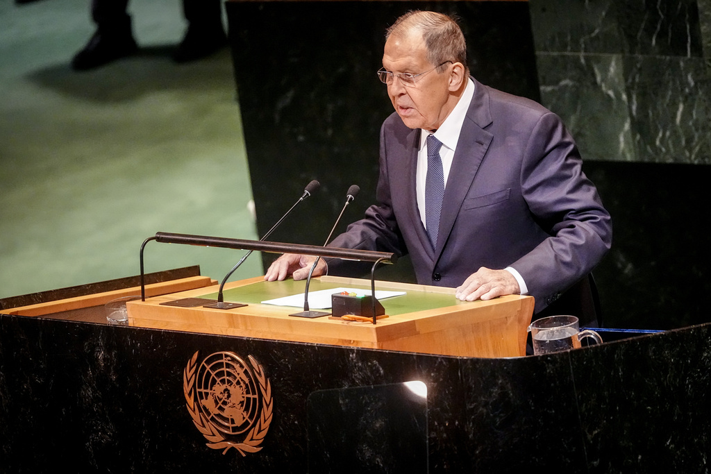 Ukraine, Lavrov: “Any aggression against us will be firmly repelled”