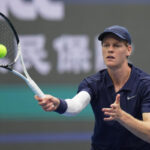 Tennis, Sinner: “It wasn’t easy to change today, but the semifinals were a great result”