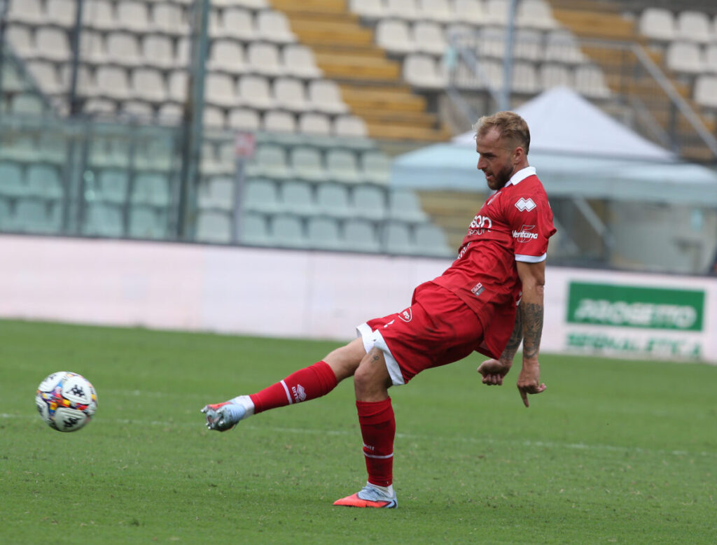 Football betting scandal: 8-month ban for Bari striker Sibilli