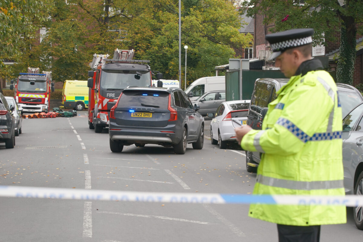 United Kingdom: police confirm Manchester attacker has been killed