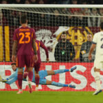 Europa League: Roma-Lille 0-1, Giallorossi miss three penalties
