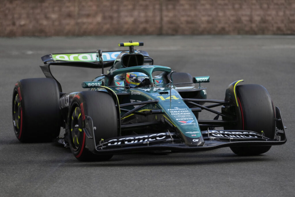 F1: Singapore GP, Alonso fastest in first practice ahead of Leclerc