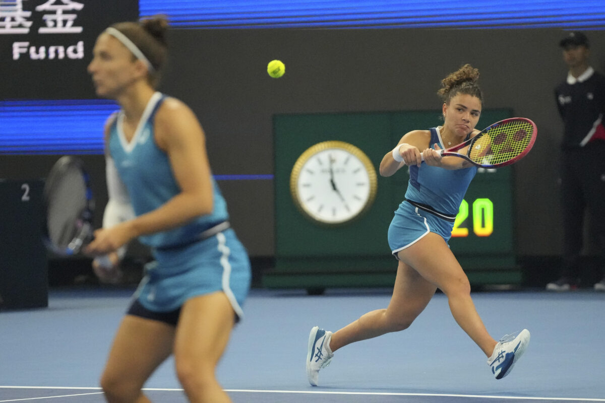 Tennis, WTA Beijing: Errani and Paolini in doubles final