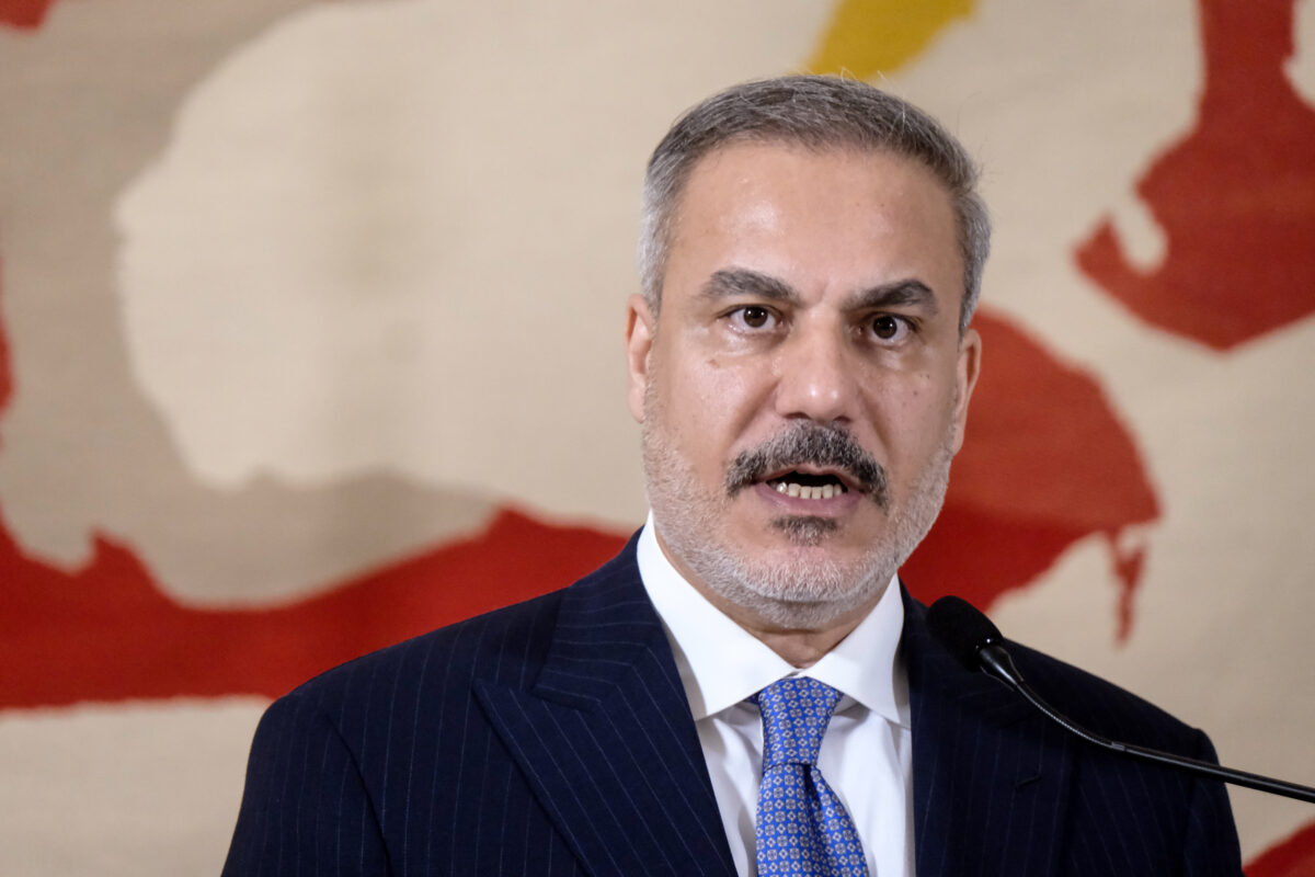 Flotilla, Turkish Foreign Minister: ‘Free the brave activists’