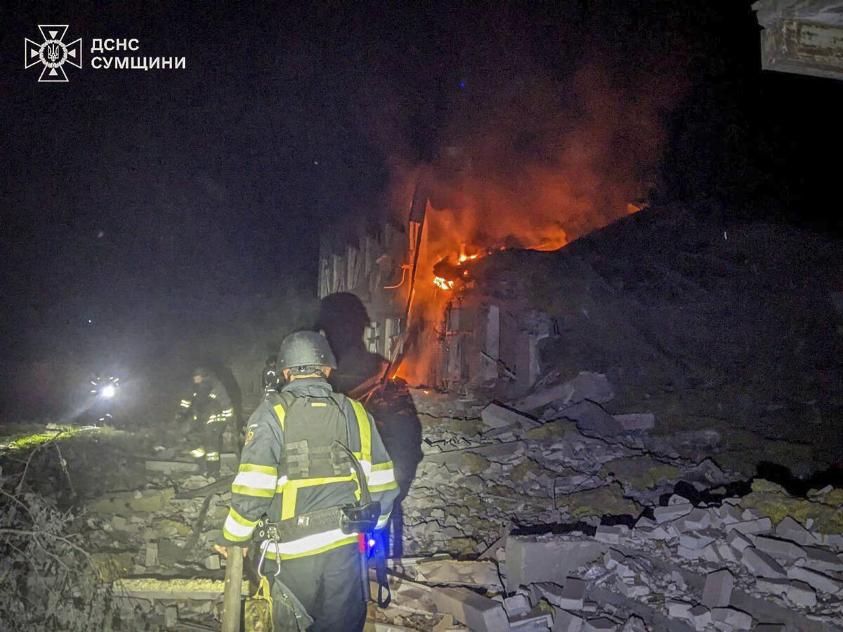 Ukraine: Russian raids on Sumy region, three dead