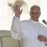 Pope: “Do not forget journalists fallen in wars, thanks to them we know the truth”