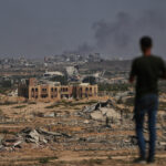 Gaza, ceasefire comes into effect