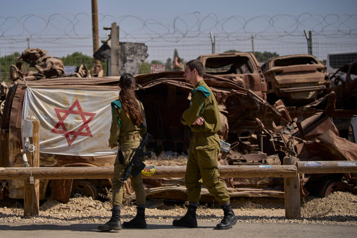 Gaza, 20 Israeli hostages exchanged for 1,950 Palestinian prisoners Gaza, 20 Israeli hostages exchanged for 1,950 Palestinian prisoners