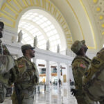 US: judge temporarily suspends deployment of National Guard to Chicago