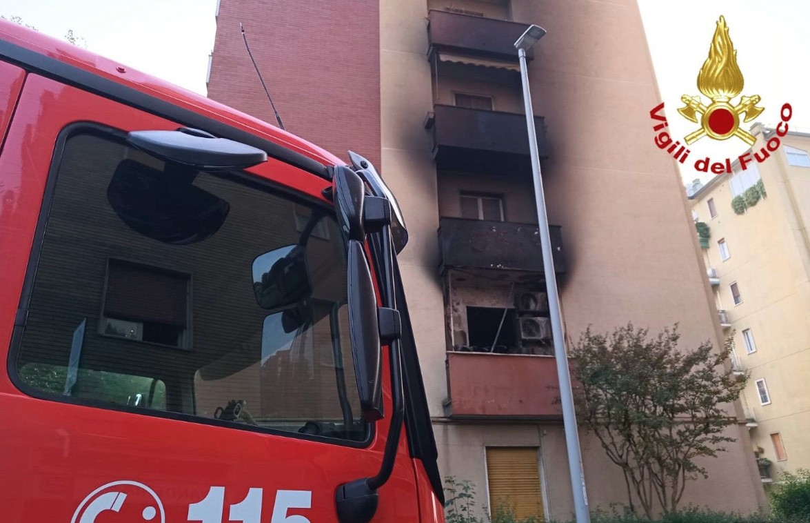 Cornaredo, trace of accelerant found in apartment that caught fire in Milan area Cornaredo, trace of accelerant found in apartment that caught fire in Milan area