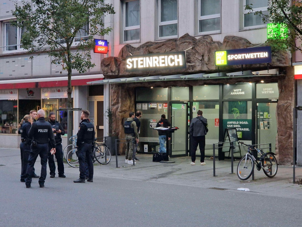 Germany: shooting in Giessen square, three injured