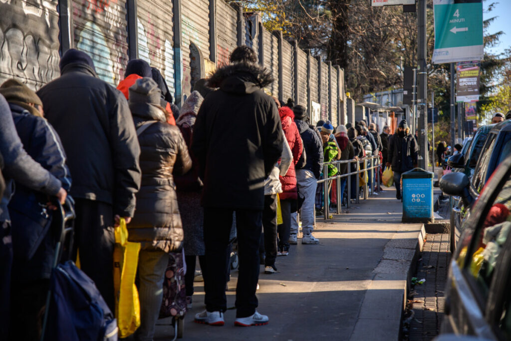 Istat: In 2024, 5.7 million people in absolute poverty, stable compared to 2023