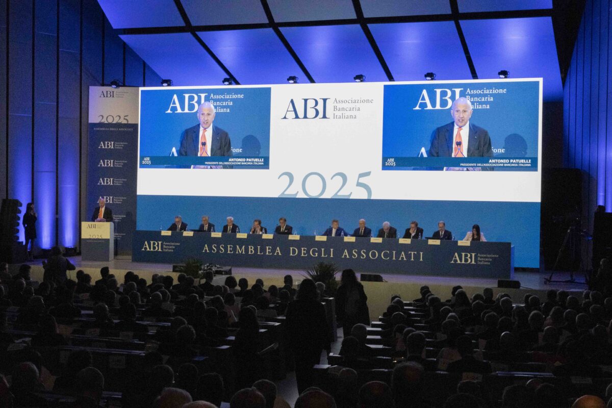 Budget bill, ABI: “Yes to extraordinary contribution to State budget” Budget bill, ABI: “Yes to extraordinary contribution to State budget”