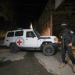Gaza, Hamas has handed over four bodies to the Red Cross