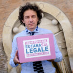 End of life: device for self-administration of lethal drug available to 55-year-old Tuscan woman