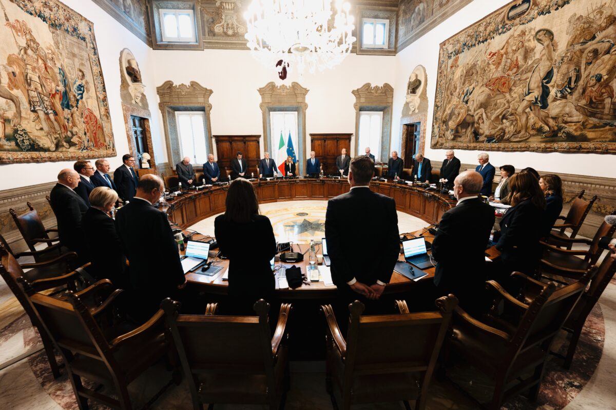 Budget: majority reaches agreement on banks, no compulsory levy Budget: majority reaches agreement on banks, no compulsory levy