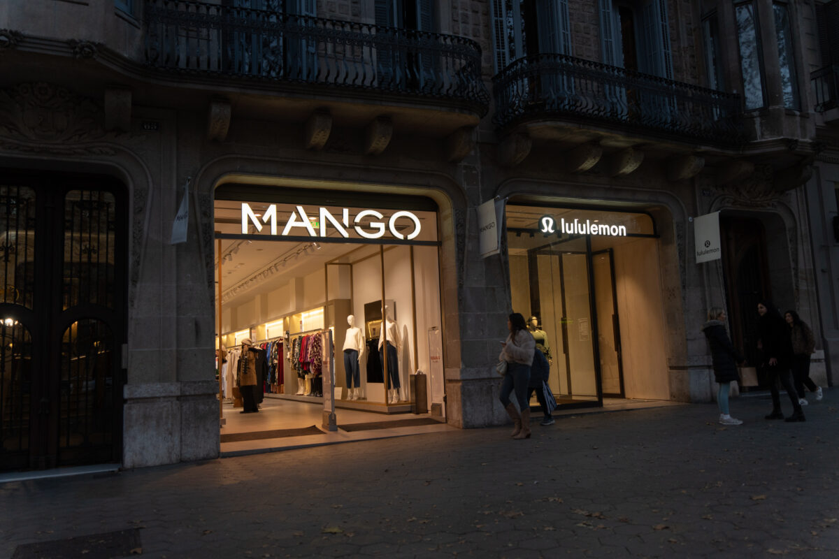 Spain: Mango founder dies, son under investigation Spain: Mango founder dies, son under investigation