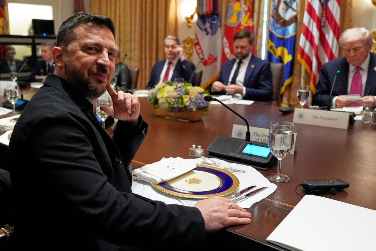 Ukraine, Zelensky: “Trump has a great chance to end the war” Ukraine, Zelensky: “Trump has a great chance to end the war”