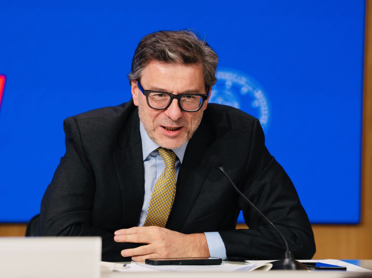 Dbrs raises Italy’s rating to “a”, stable trend Dbrs raises Italy’s rating to “a”, stable trend