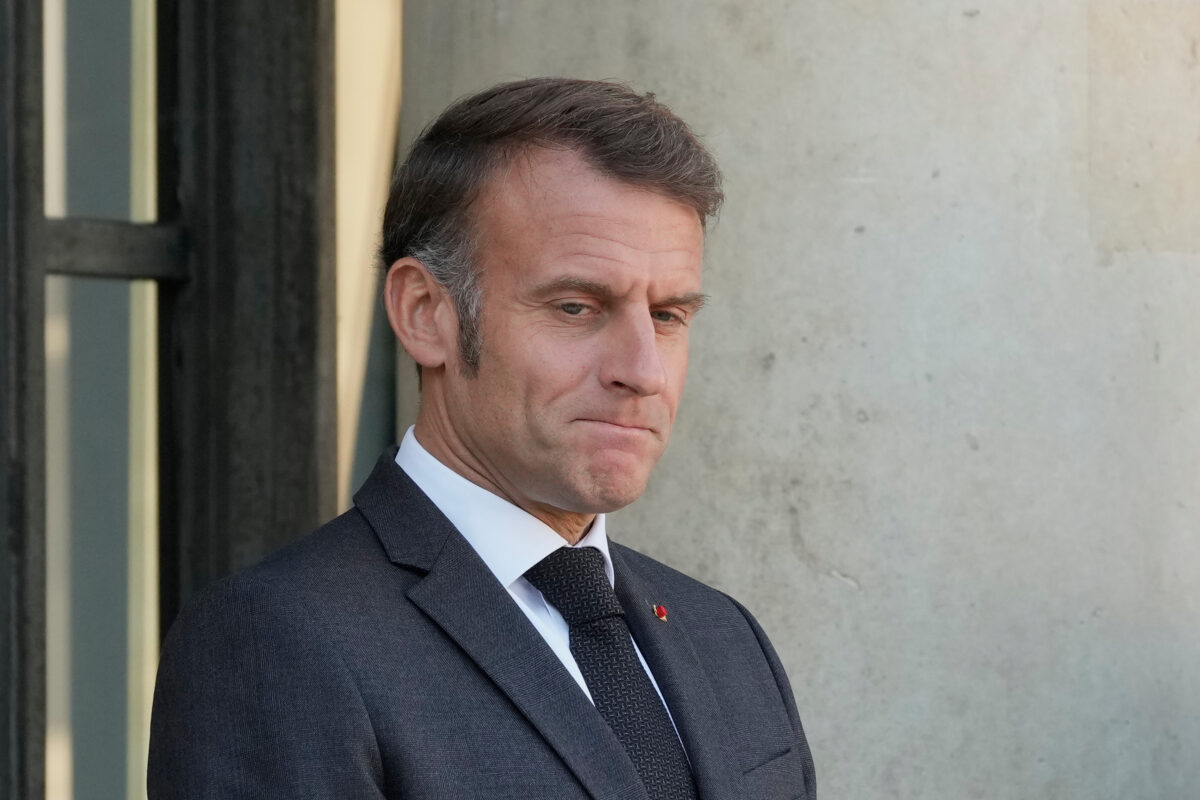 Macron: “The Louvre theft is an attack on our history, we will find those responsible” Macron: “The Louvre theft is an attack on our history, we will find those responsible”