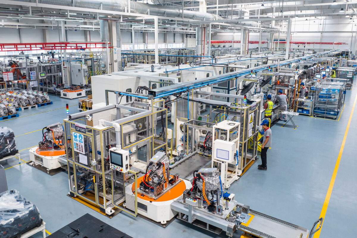 China: Third quarter GDP slows to +4.8%, retail sales growth slows China: Third quarter GDP slows to +4.8%, retail sales growth slows