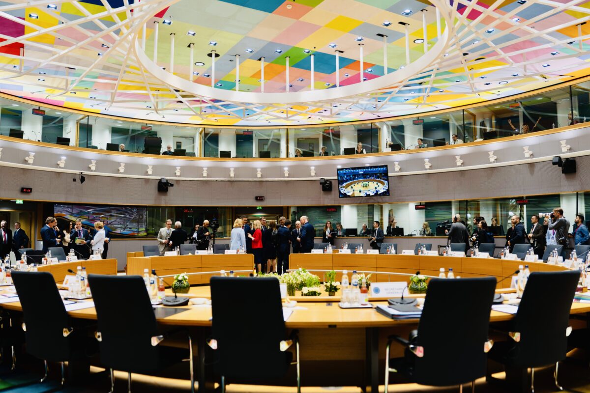Ukraine: EU leaders commit to funds for Kiev but postpone decision on Russian assets Ukraine: EU leaders commit to funds for Kiev but postpone decision on Russian assets