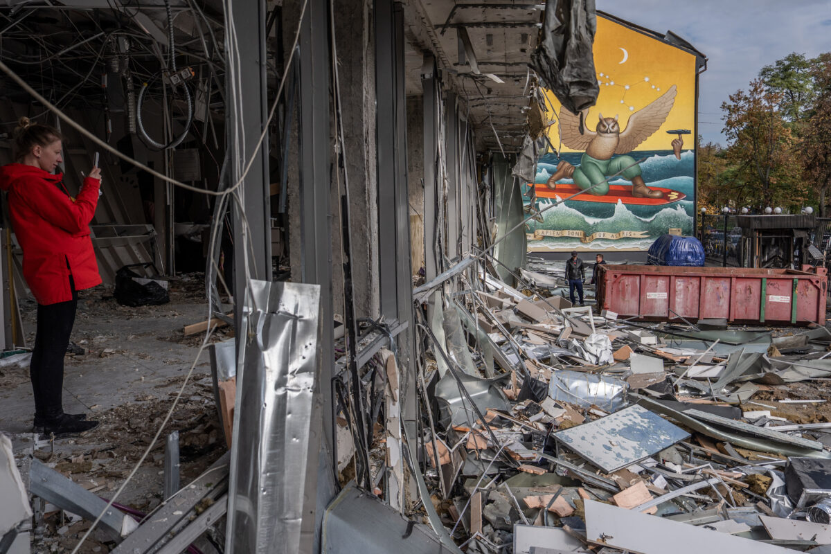 Ukraine: Kiev claims Russia struck a residential block in Kherson, killing two people