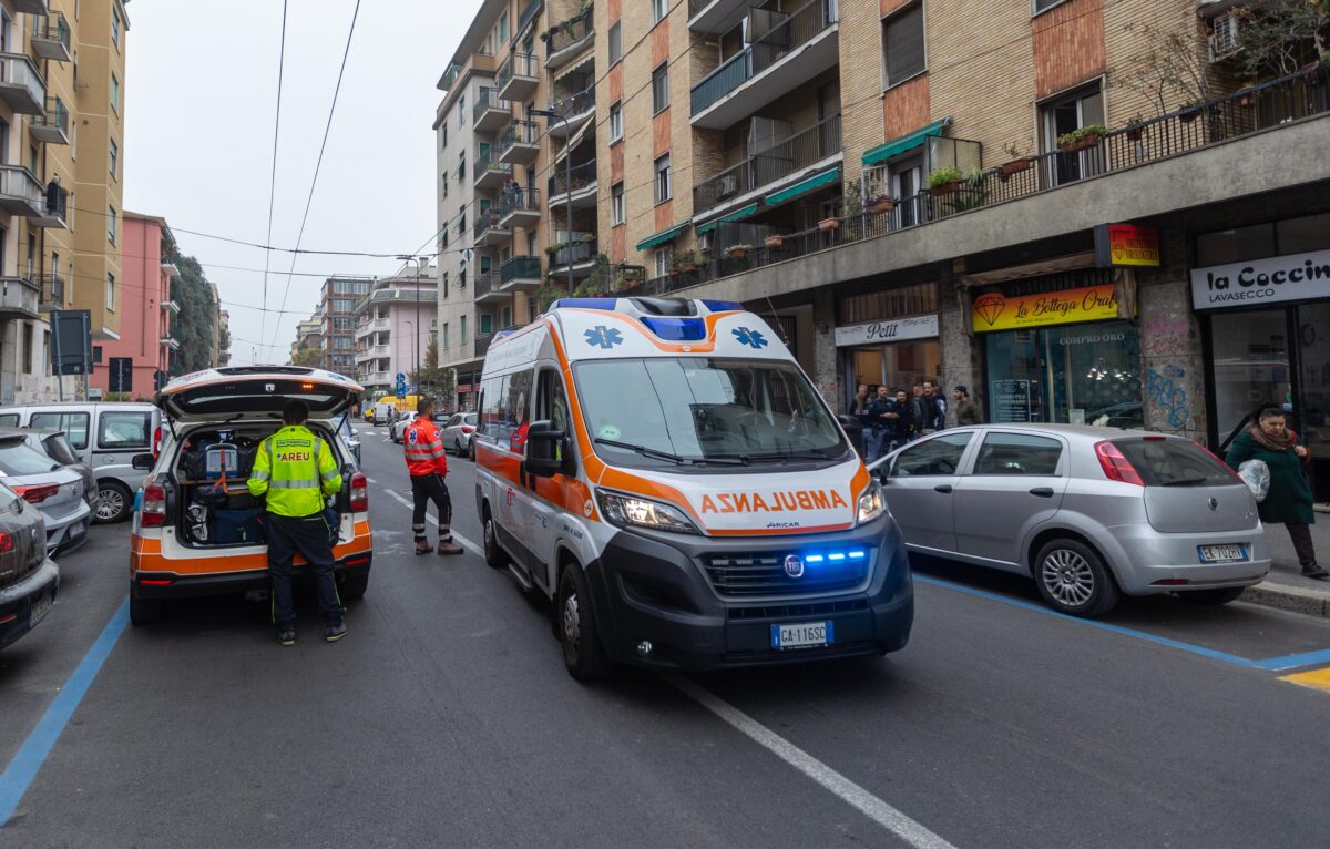 Trapani: 10-year-old boy dies in hospital after falling from balcony Trapani: 10-year-old boy dies in hospital after falling from balcony