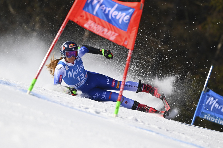 Skiing: Goggia out in giant slalom at Soelden Skiing: Goggia out in giant slalom at Soelden