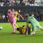 Soccer: Messi scores a brace immediately with Miami in MLS playoff debut
