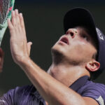 ATP Paris, Darderi out in the first round