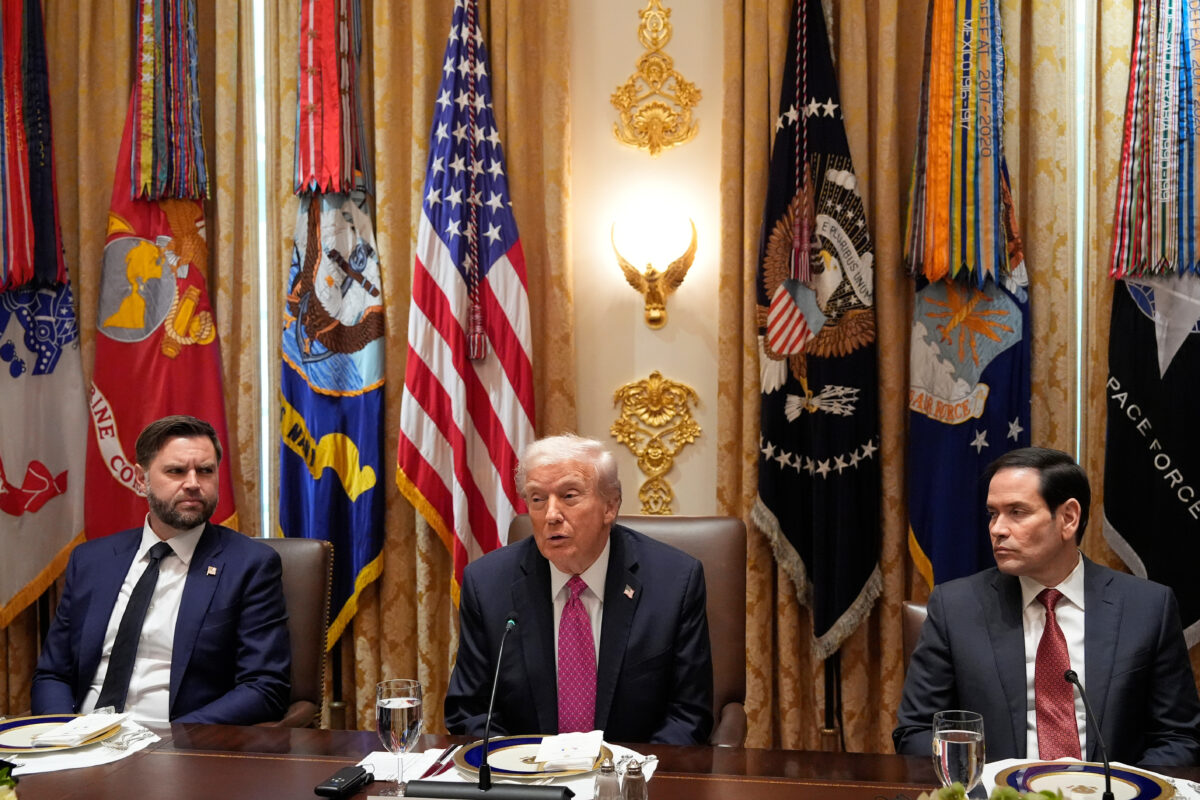 US: Trump does not rule out third term, but launches Vance-Rubio ticket US: Trump does not rule out third term, but launches Vance-Rubio ticket