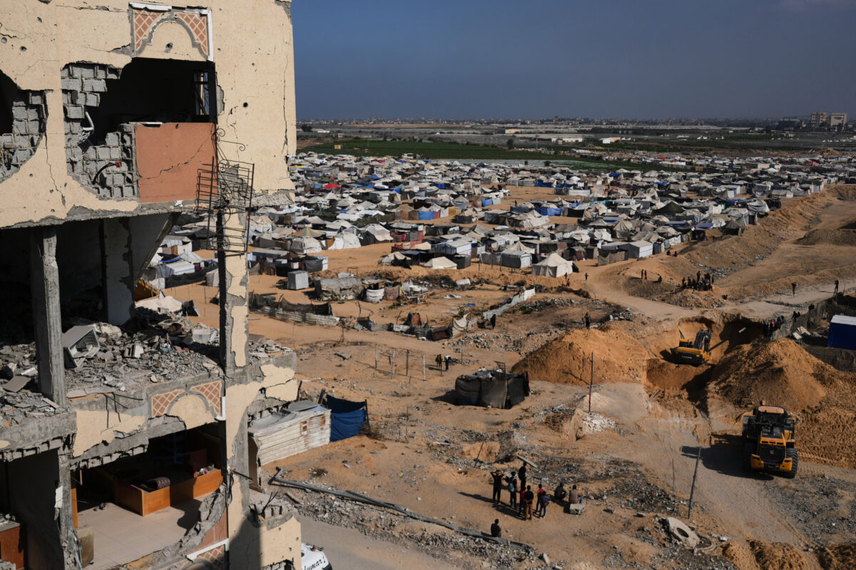 Middle East: Palestinian media reports five dead in Khan Younis and four in Gaza during IDF raid