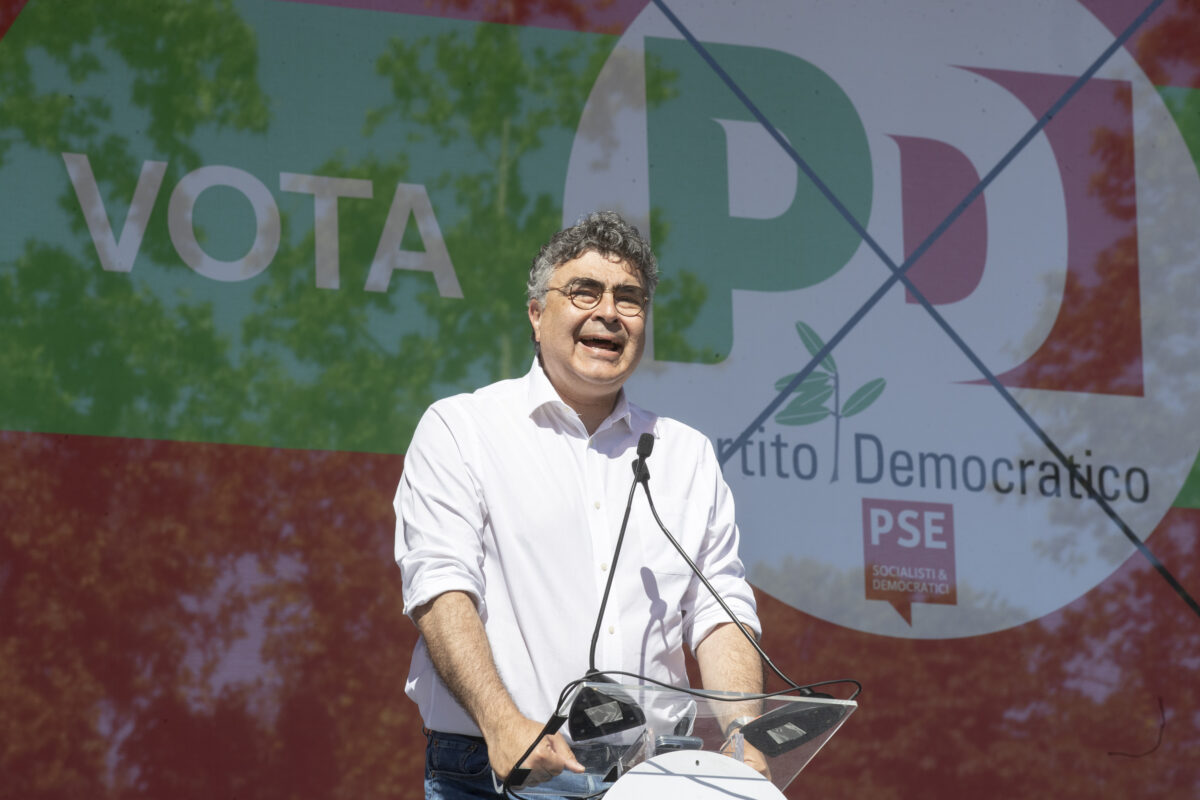 Fiano: ‘Among young people, the P38 gesture was a shock.’ Fiano: ‘Among young people, the P38 gesture was a shock.’