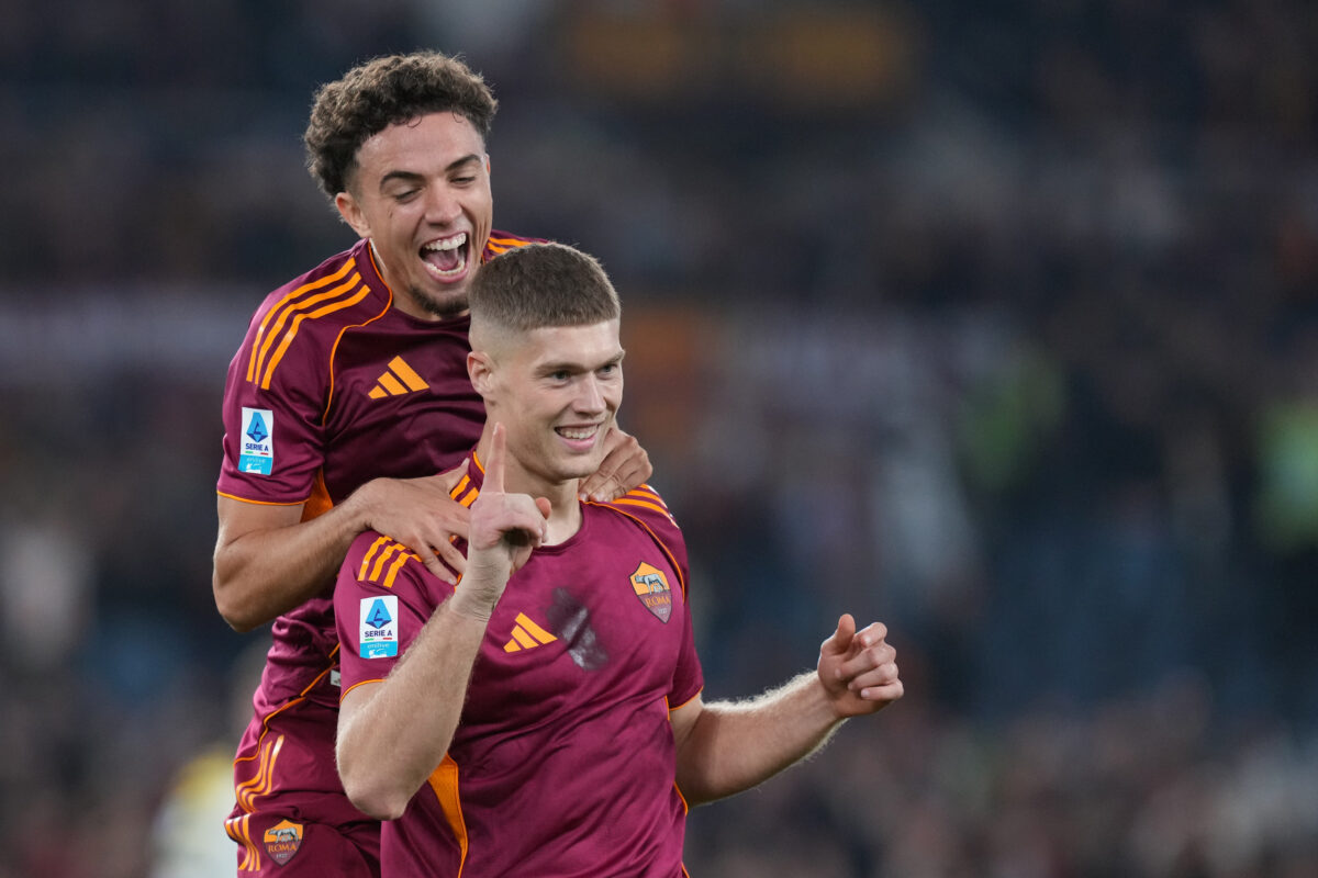Football: Serie A, Roma-Parma 2-1, Giallorossi top the table alongside Napoli Football: Serie A, Roma-Parma 2-1, Giallorossi top the table alongside Napoli