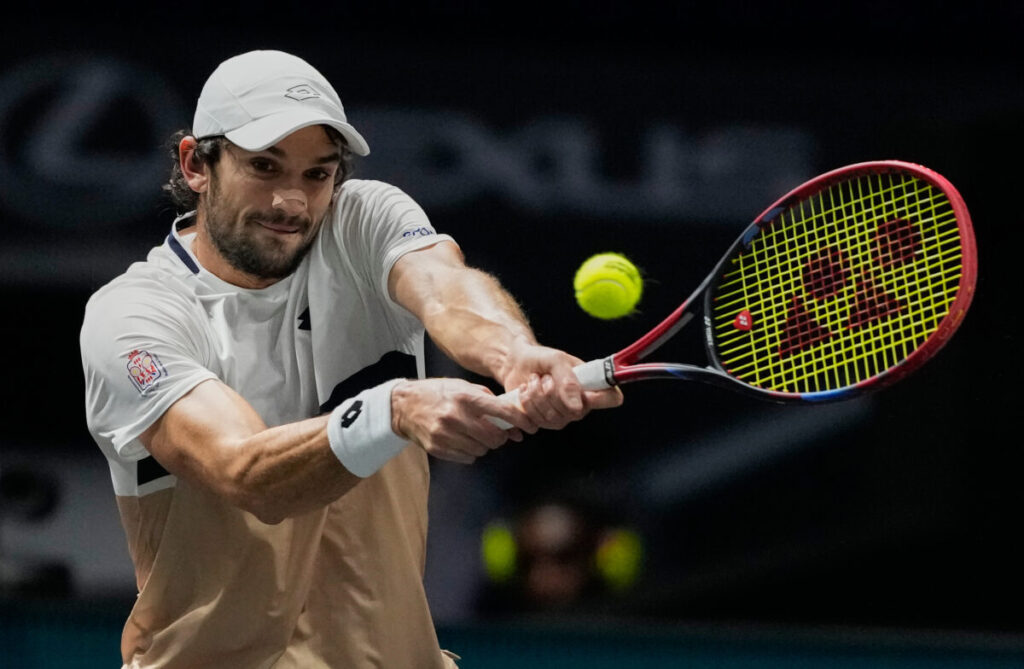 Tennis: Vacherot’s fairy tale continues, reaching the quarter-finals of the Paris Masters 1000