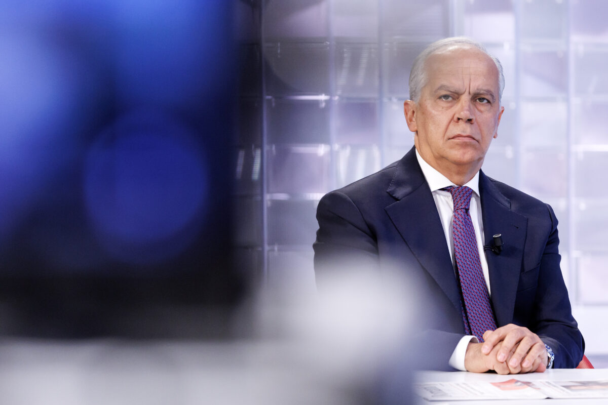 Naples, Piantedosi: ‘Deeply saddened by the death of a police officer’ Naples, Piantedosi: ‘Deeply saddened by the death of a police officer’