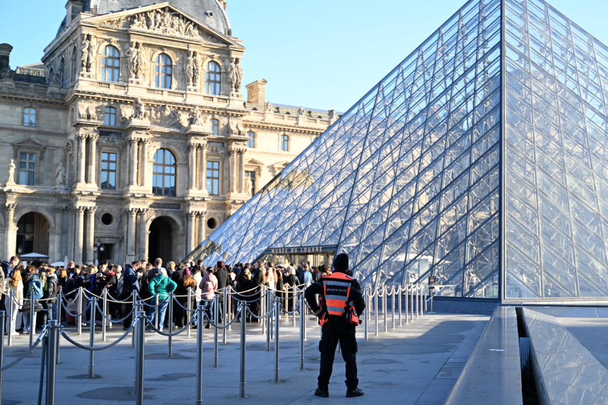 France: Louvre theft, 37-year-old also charged, three released without charge France: Louvre theft, 37-year-old also charged, three released without charge