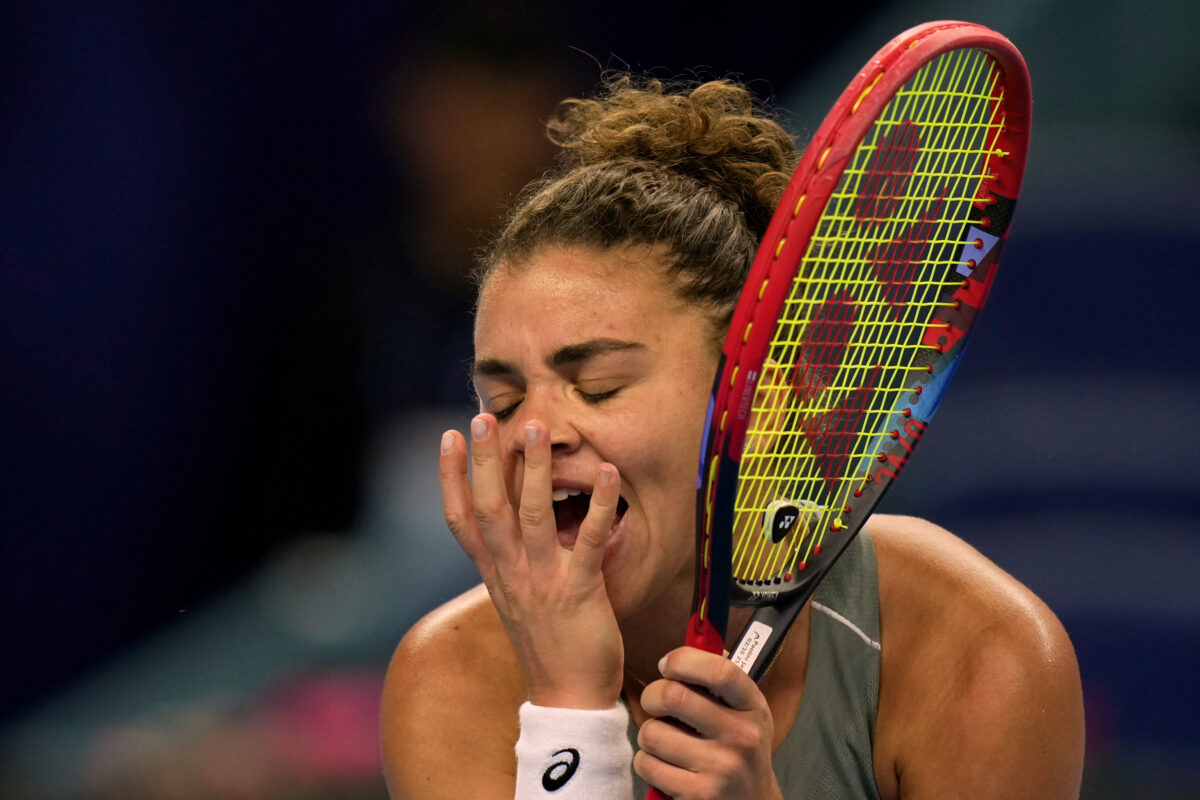 WTA Finals, Paolini defeated in opening match by Sabalenka